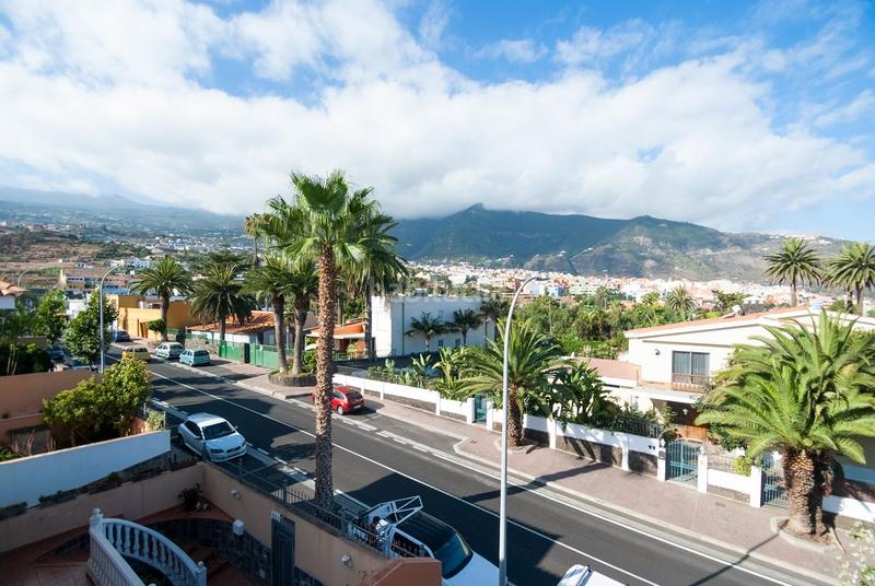 Foto 39954779-8238-4675-b844-852674e3920d. Maison jumelée dans calle el castillo 24 dans Longuera - Toscal Realejos (Los)