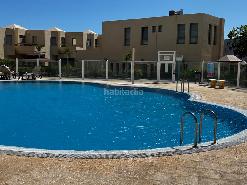 Foto 821256c3-8ab1-4da7-a2e9-b62122769074. Dúplex en calle el cano 5 en Los Abrigos Granadilla de Abona