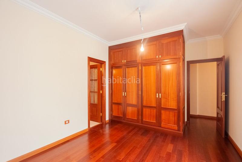 Foto 765a9f58-a4d4-4fb1-aacd-def19bc2eff7. Ático en n/a en Zona Martiánez Puerto de la Cruz