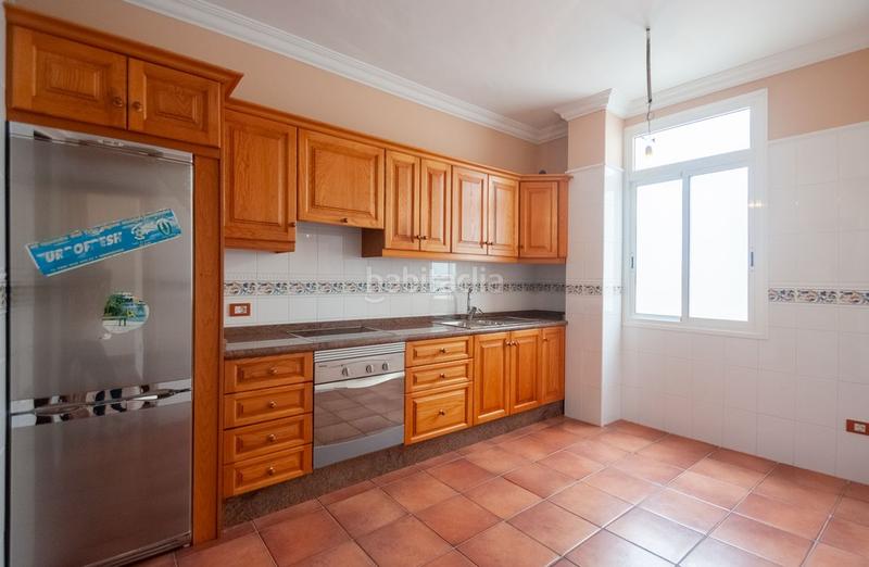 Foto a00b8a5d-7546-4775-8b99-01fc5c32450d. Attique dans n/a dans Zona Martiánez Puerto de la Cruz