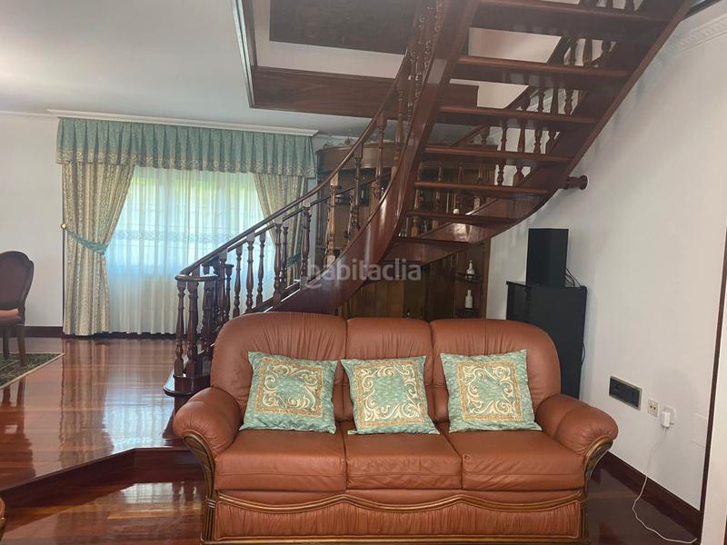 Foto 22ffc817-edc3-439b-8ffa-7eb533cdfabd. Xalet amb xemeneia calefacció aparcament a Dodro