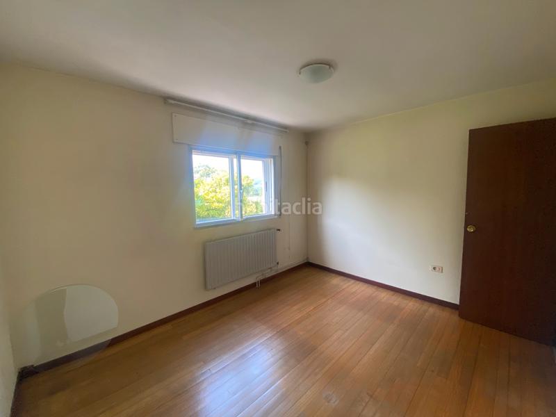 Foto 22484c79-c674-4783-afc1-d461a7ba9729. Casale con parcheggio in área de Ames Ames