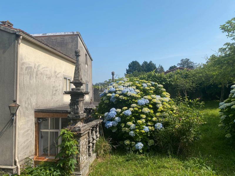 Foto a6f5eed5-4fde-4c2b-930c-c2e691a01428. Casale con parcheggio in área de Ames Ames