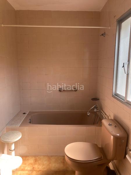 Foto 22a450dd-6bd0-409b-8abd-c5223fe74d67. Country house with parking in área de Ames Ames