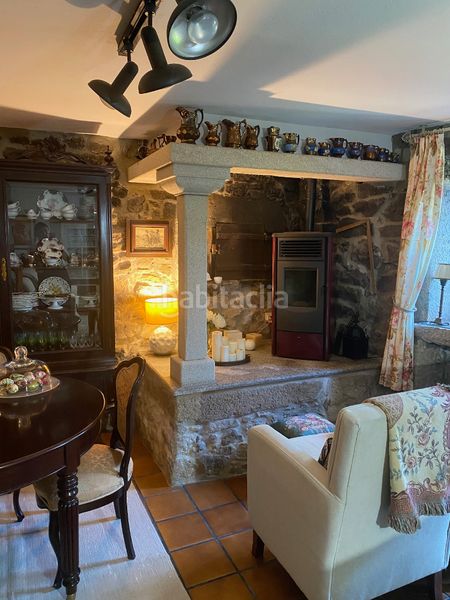 Foto d5f3a843-e090-4e0a-91aa-e9f70f210770. Casa pareada en Brión