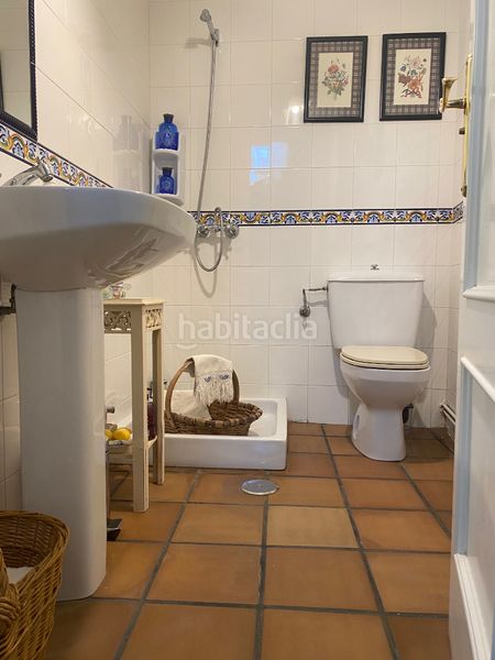 Foto dffbe4da-16b2-4c10-9114-77f3cf406b35. Casa pareada en Brión