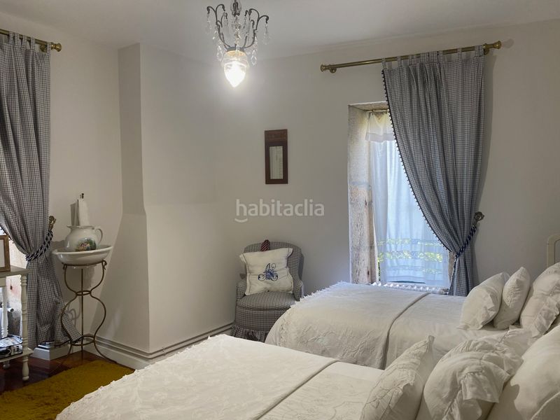 Foto f01242c9-42d4-4e5b-bdd6-7adaf5d36f5f. Casa pareada en Brión