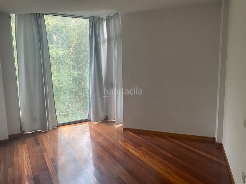 Foto b5e9c804-3ef9-4b8b-a48b-555ac2baaaf9. Piso en Brión