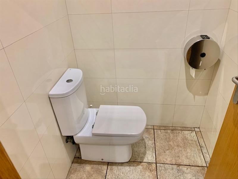 Foto df991275-31fb-42af-8f44-b6b7ae34d412. Local comercial en Zumaia