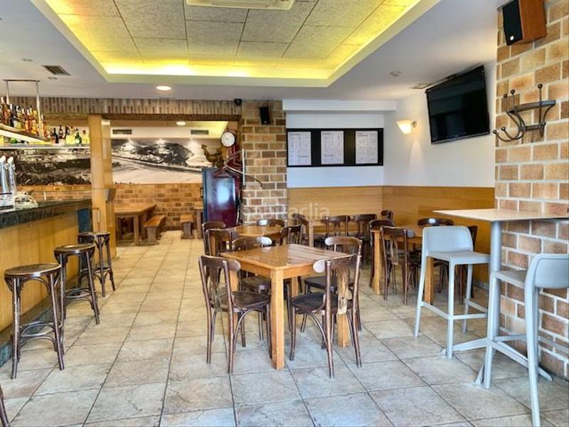 Foto eb632f6d-1ca0-445d-b850-ce90b3fed0e5. Local comercial en Zumaia