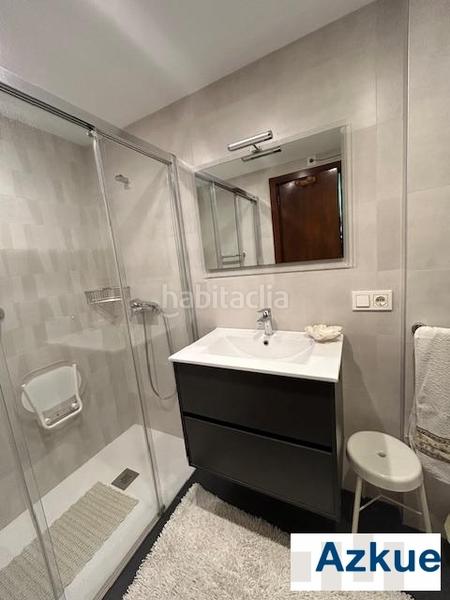 Foto f8e8d9df-d0af-4be6-bb46-3e6064e7e2ba. Piso en Zumaia