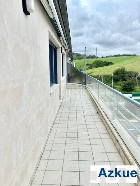 Foto dccd17f6-679b-49f5-90f5-f5c6aad08105. Dúplex duplex con terraza en Zumaia