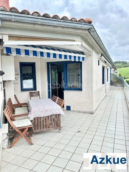 Foto f8d8fc79-11a9-446e-bb2d-da8a0924c65c. Dúplex duplex con terraza en Zumaia