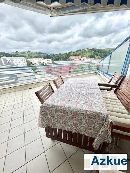 Foto ff1846dc-2579-4b5f-9ace-f5f048ec5e19. Dúplex duplex con terraza en Zumaia