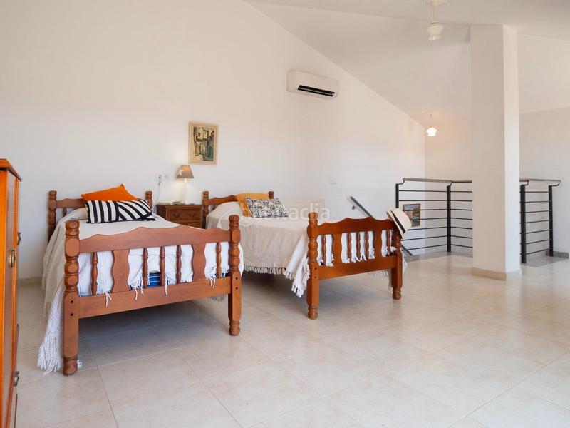 Foto d925df25-96f6-44d1-a56c-8be272c65b19. Duplex avec chauffage parking piscine dans Eixample Residencial Escala (L´)