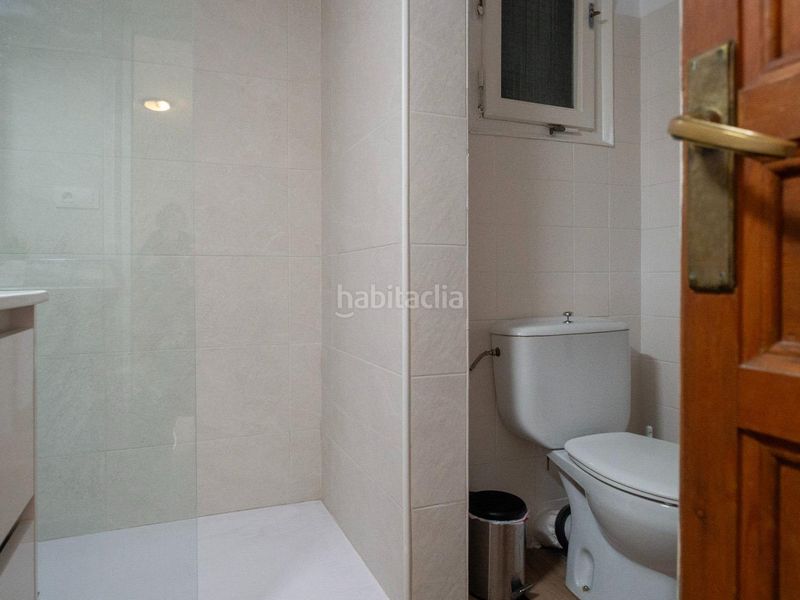 Foto 8a3bc33a-62e7-48fc-b932-190b7a2c29ef. Apartament a llebeig 32 a Eixample Residencial Escala (L´)