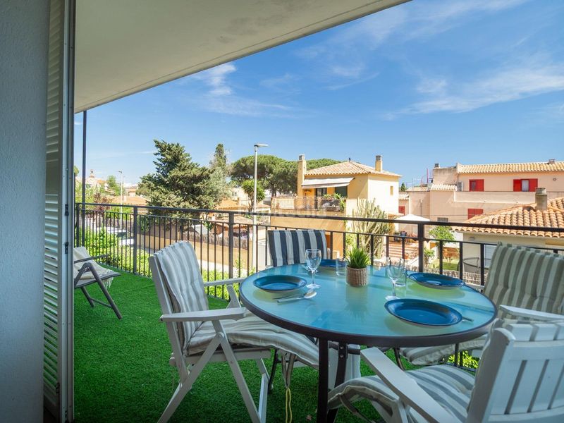 Foto 9a808593-4c6f-4795-8ee6-6be2a64ece47. Apartament a llebeig 32 a Eixample Residencial Escala (L´)