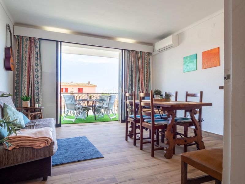 Foto d70b272d-865b-44c9-844e-e2d95fc2f727. Apartament a llebeig 32 a Eixample Residencial Escala (L´)