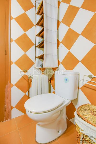 Foto d74b314a-f352-4815-8880-839f317250de. Piso todo es posible !!! con jardin en el centro en Figueres