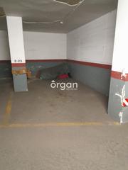 Parking voiture dans El Coll. Carrer montserrat - plaza de parking en venta situada en la call