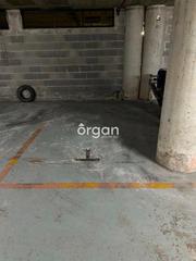 Miete Autoparkplatz  Rius i taulet. Aparcamiento alquiler centro
