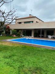 Xalet  Frederic marés. Chalet de lujo en la mejor zona residencial de cardedeu