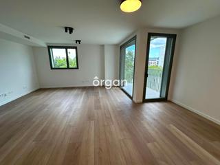 Location Appartement  Parlament. Piso en alquiler de obra nueva