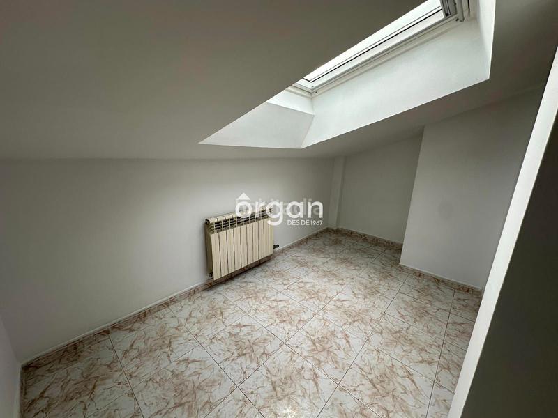 Foto f6e993b2-3069-49b5-a516-b2a20b24f0e9. Location attique avec chauffage parking dans Ca n´Alzamora Rubí