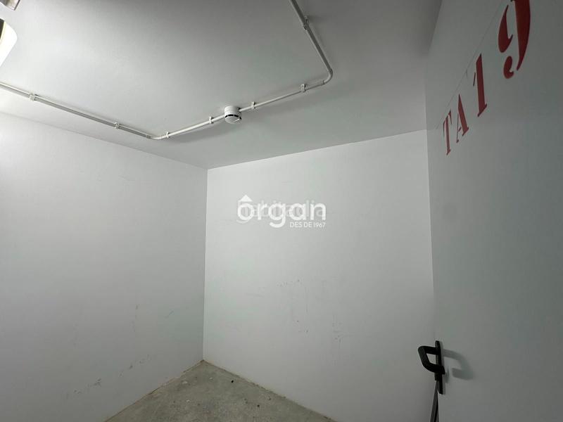 Foto f64404d2-792d-4b9b-ba46-a35ab8cb3e4e. Lloguer pis amb calefacció aparcament piscina a Volpelleres Sant Cugat del Vallès