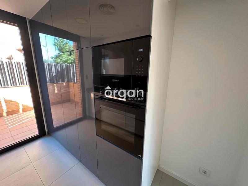 Foto 8260cfe7-35ae-4207-9183-b2ba78f0d8aa. Location appartement avec chauffage parking piscine dans Sant Cugat del Vallès