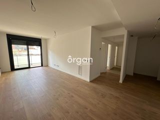 Affitto Appartamento in Sol i Padrís - Sant Oleguer. Piso alquiler obra nueva  eixample