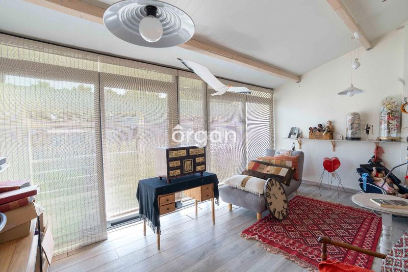 Foto 40dd172c-e806-4d6f-8fd7-30b01b7984e7. Casa adossada amb calefacció aparcament piscina a Sant Cugat del Vallès