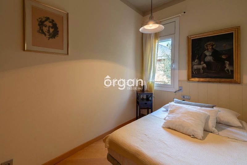 Foto a22ca892-8a16-413a-8f99-adb065024c8e. Casa adossada amb calefacció aparcament piscina a Sant Cugat del Vallès