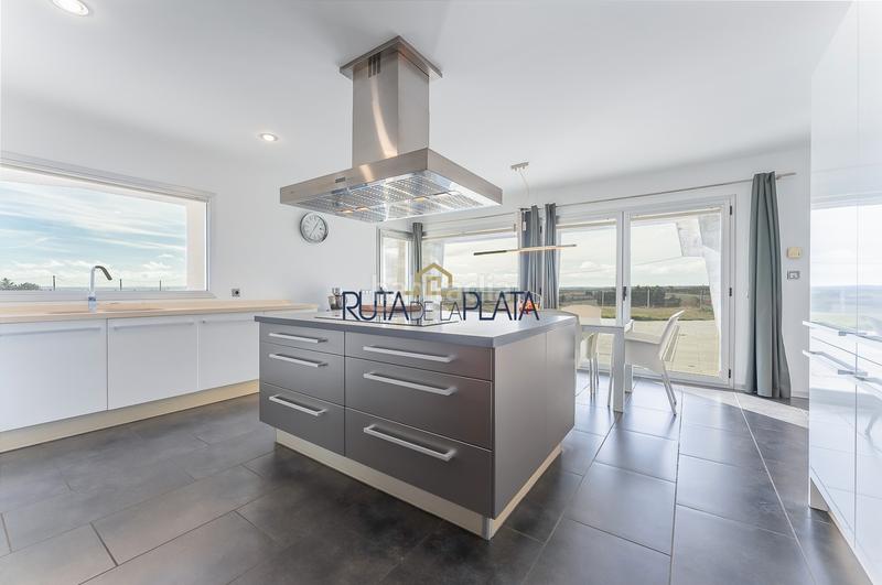 Foto 079240f8-9089-4e4e-9c18-827ad8e80658. Chalet en za-p-2223 0 venta chalet exclusivo en Área Rural Zamora