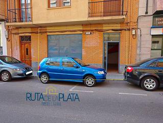 Local Comercial en Calle de la libertad 13. Venta local prximo av. tres cruces