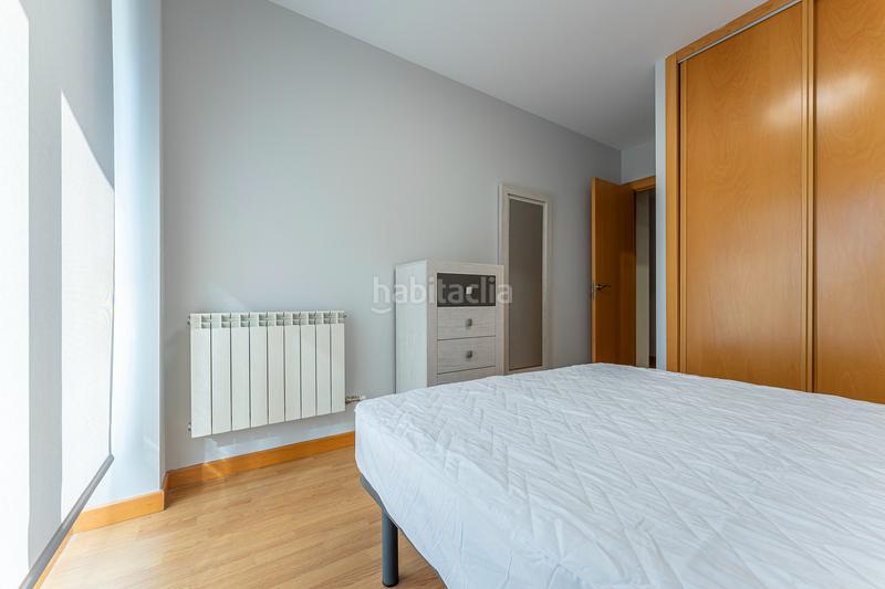 Foto 3f725478-532c-4b63-b34b-7a1437f1a3d8. Miete appartement in calle colón 36 in Los Bloques Zamora