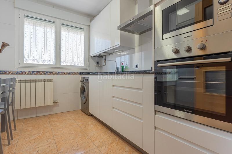 Foto b4e53bdb-0715-42df-84ea-701bfbb8d73a. Miete appartement in calle colón 36 in Los Bloques Zamora