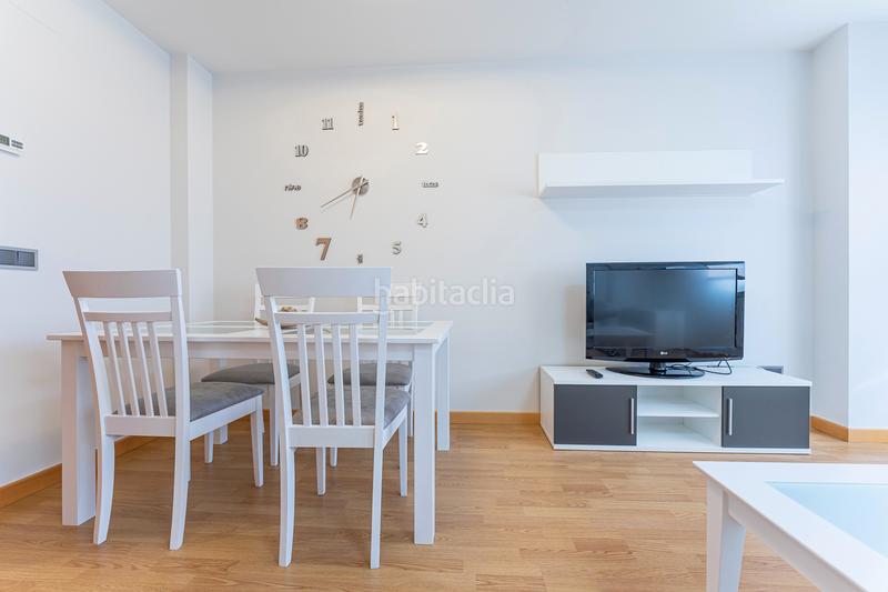 Foto d5f0ec5b-385e-452e-9fb3-5b1fea64840f. Rent apartment in calle colón 36 in Los Bloques Zamora