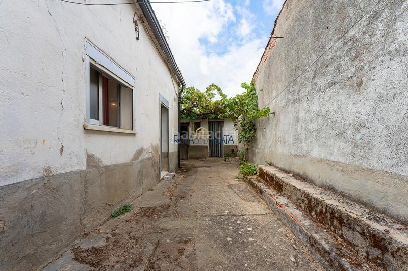 Foto d014c411-5035-4545-952e-61874e8f47ec. Haus mit kamin heizung in Pinilla Zamora