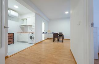 Lloguer Apartament  Calle santa ana 3a. Alquiler apartamento en el centro ciudad.