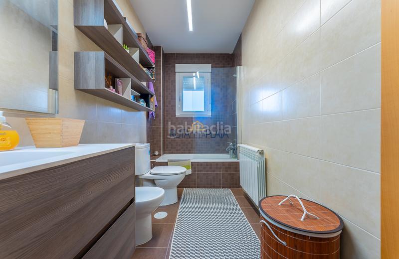 Foto 4fbcab6b-2e26-4ee5-aca4-0de9a9fb923f. Casa adossada a calle olmos 15 a Roales