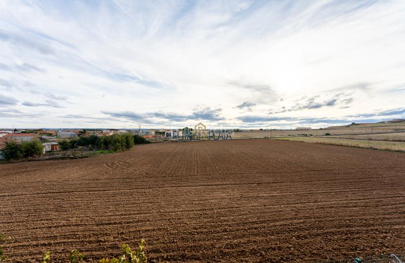 Foto 86f9b41e-c07f-430b-bcb9-4bb01425e8eb. Casa adossada a calle olmos 15 a Roales