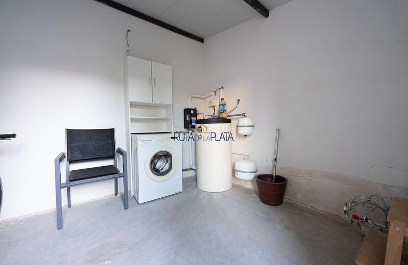 Foto ba79b11d-63b3-4c6d-b0ae-63a1875fc6d2. Casa adossada a calle olmos 15 a Roales