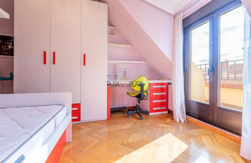 Foto 767f97b0-9906-4cb7-9377-a913962ce675. Duplex dans calle cid 9 dans Candelaria - Peña de Francia Zamora