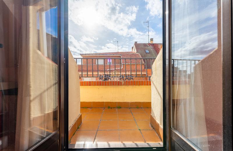 Foto 7dcec1bb-d18b-4c5b-aae3-cd854884cdfa. Duplex dans calle cid 9 dans Candelaria - Peña de Francia Zamora