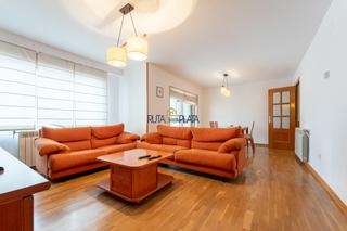 Location Appartement à Calle grijalba 1. Alquiler vivienda calle grijalba (zamora)