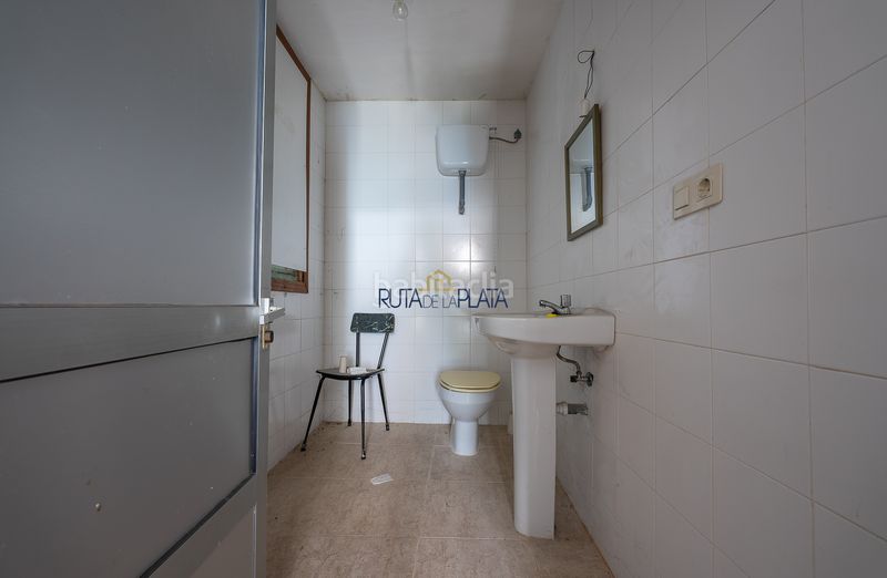 Foto bd53511a-f0a0-4e5e-8828-a6afec5347ed. Casa amb aparcament a Los Bloques Zamora