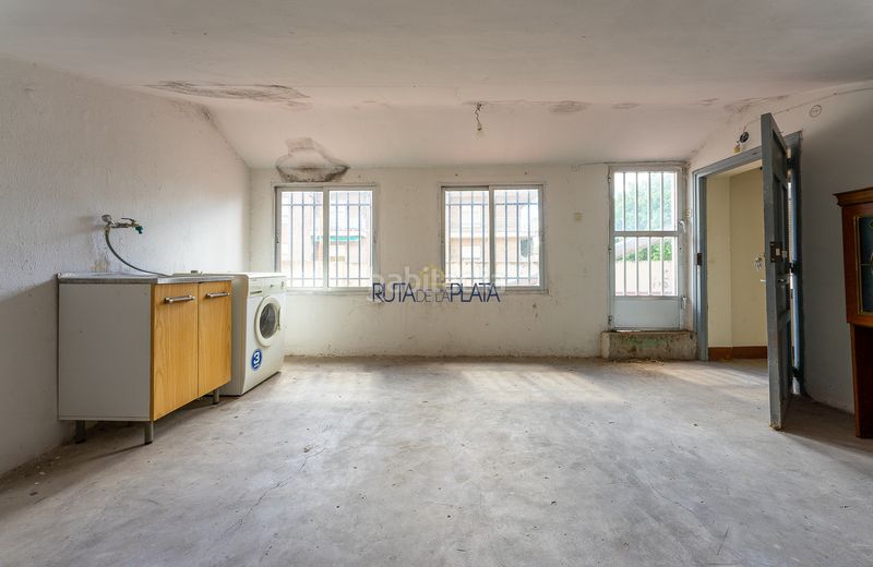 Foto cdc93d97-c555-4b9d-aedd-752e5fd7b69d. Casa amb aparcament a Los Bloques Zamora