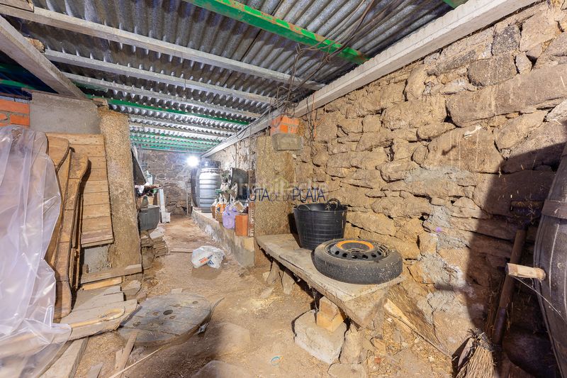 Foto a97ee401-06f1-40d8-b19c-5a332b066485. Masia a calle gamones 9 a Moralina