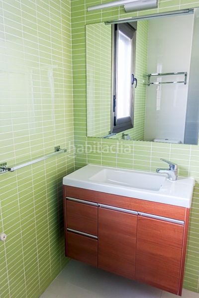 Foto ffef804e-7da9-42a2-8a5f-1b1ac38ac32a. Location attique dans calle colón 17 dans Los Bloques Zamora
